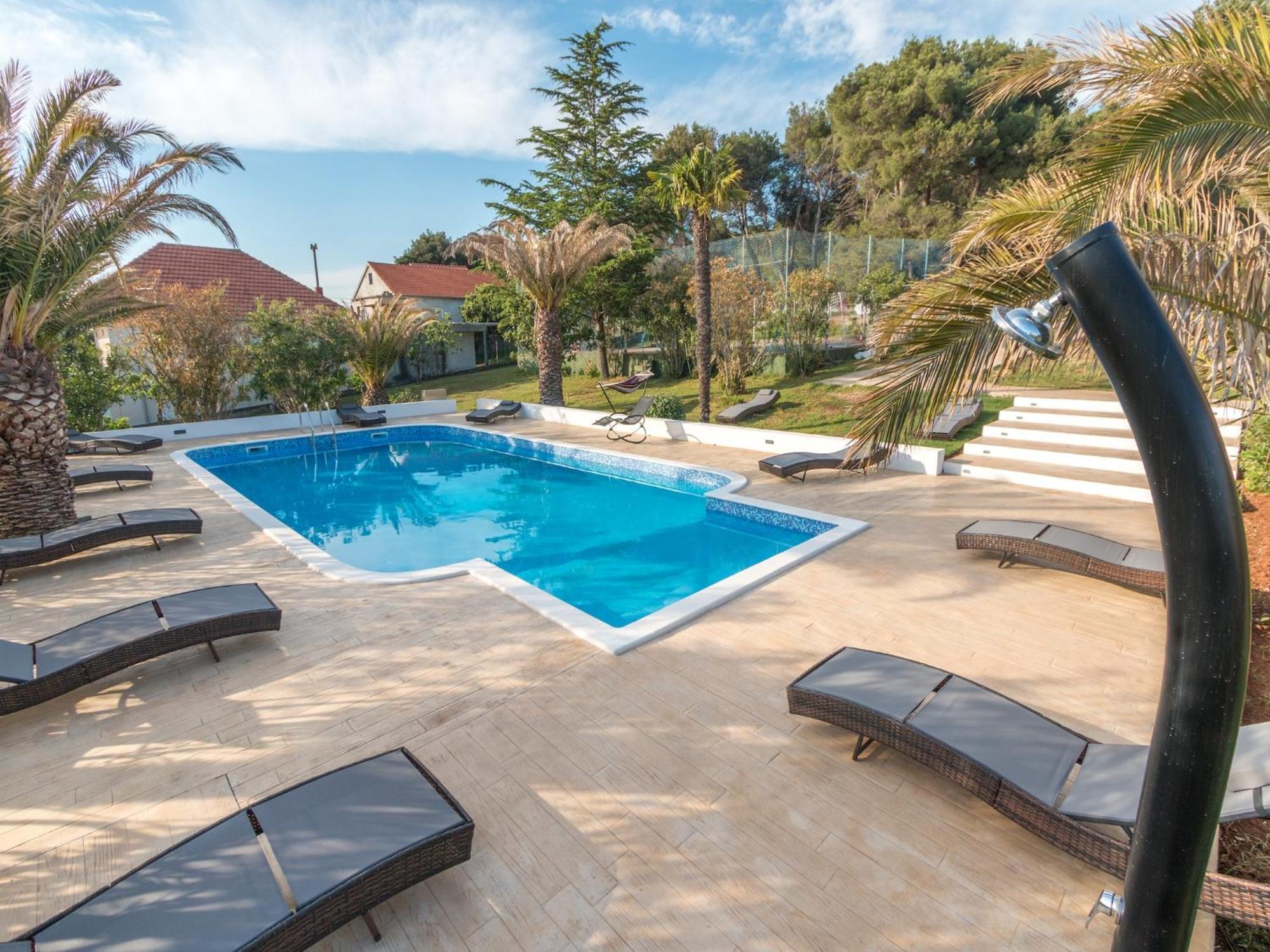 Scenic Holiday Home In Bibinje Near Sea Exteriér fotografie